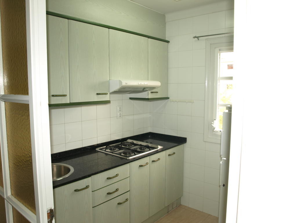 Apartaments Geminis Камбрильс Номер фото